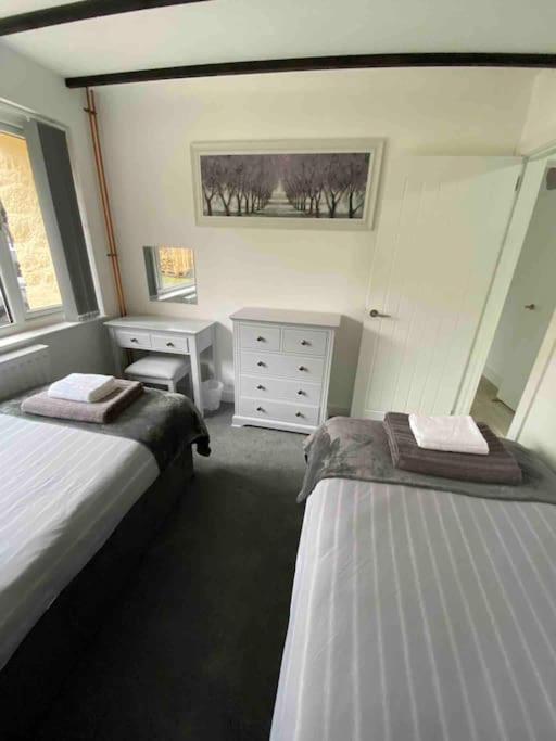 לאנדיילו Beautiful Renovated Former Coach House מראה חיצוני תמונה
