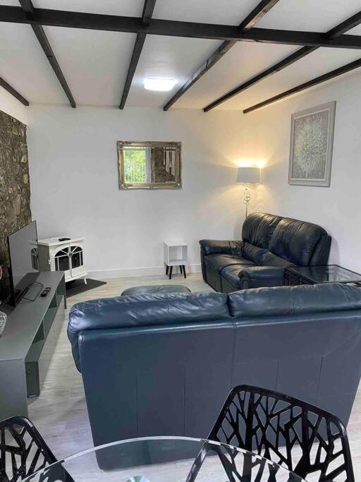לאנדיילו Beautiful Renovated Former Coach House מראה חיצוני תמונה